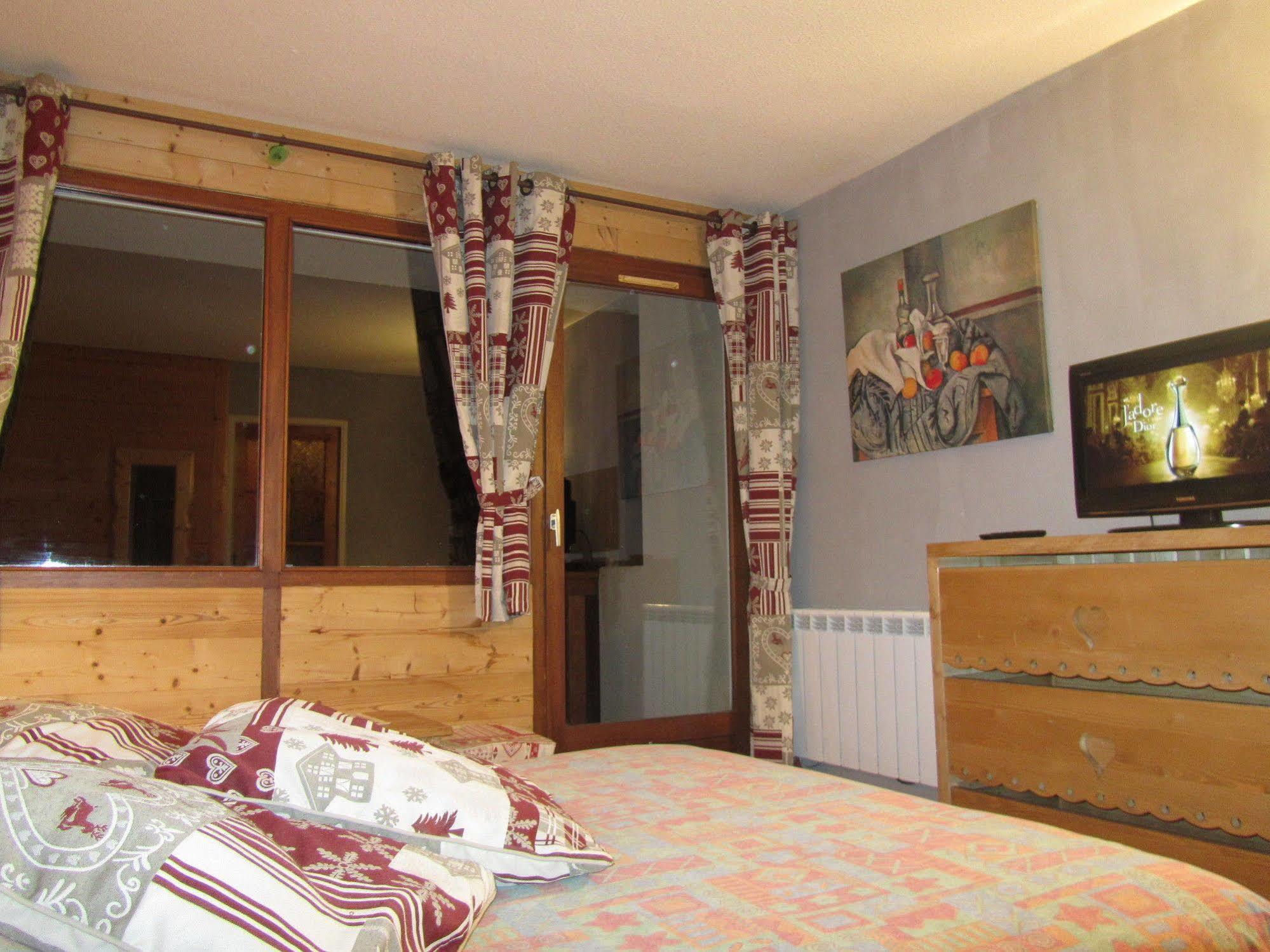 Hotel Du Hameau Allos Dış mekan fotoğraf